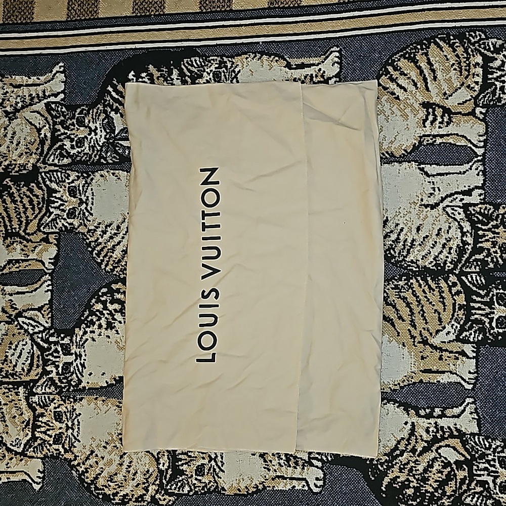 Louis Vuitton dust bag logo cotton open beige 🕯